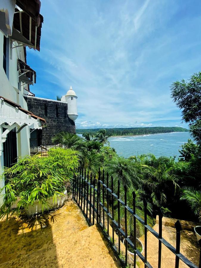 Fort Tiracol Heritage Hotel Арамбол Екстер'єр фото